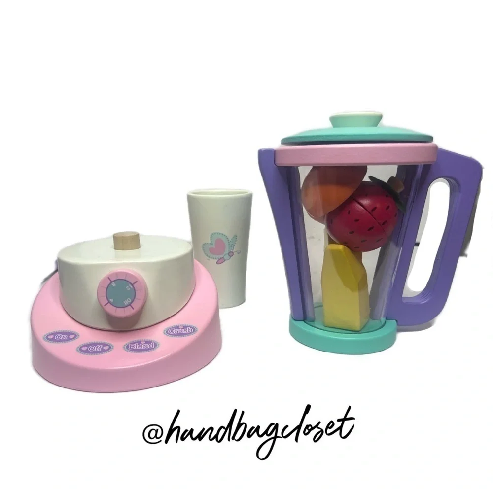Butterflies KidKraft Smoothie Toy Blender Wooden Fruit Set